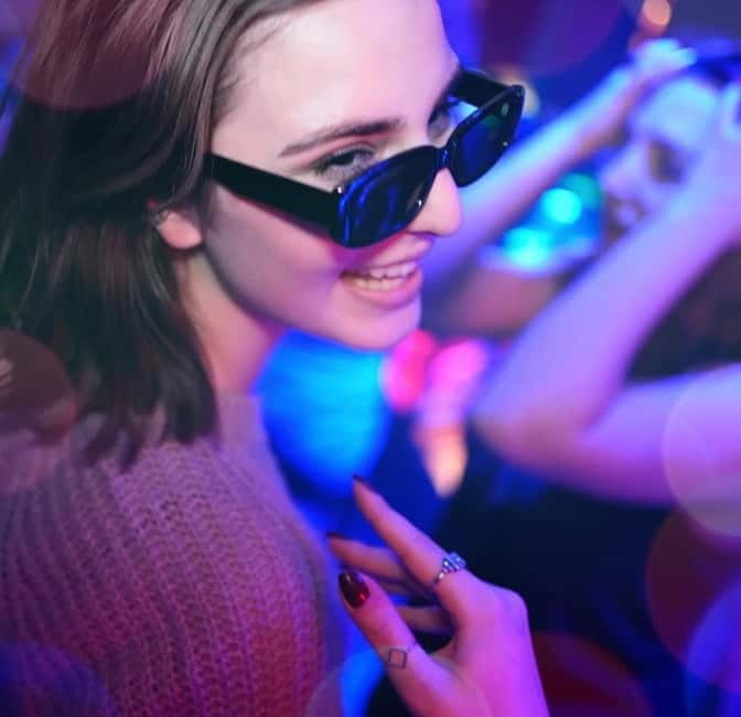 Rockstar for an hour: VIP DJ workshop in a real club - Your moment in the DJ booth: spotlight, selfies, and pressure