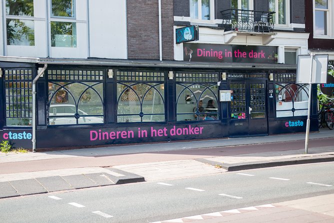 Romantic Dinner in the Dark Amsterdam - Timing, Table Space, and the Real-World Comfort Issues