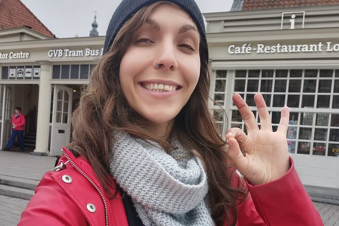 Rude Bastards Tour of Amsterdam (CYHIT) - Meeting at Centraal Station: getting your bearings fast