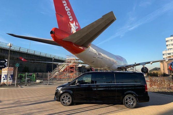 Schiphol Airport Private Transfer to Amsterdam with Meet & Greet - Schiphol Meet & Greet: What “Private” Means for Your Arrival