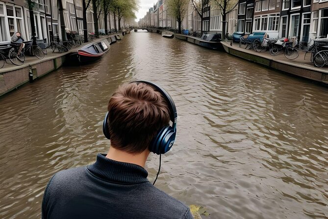 Self-Guided Audio Tour of The Red Light District - Where to start: Basilica of Saint Nicholas at Prins Hendrikkade