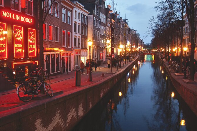Self-Guided Audio Tour of The Red Light District - Practical tips so your audio walk stays smooth
