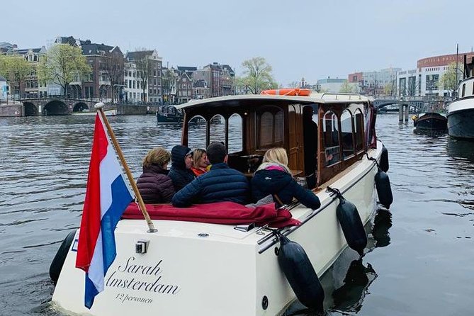 Small-Group Luxury Canal Cruise with Local Skipper - Start Point at Singel 250: Easy to Find, Easy to Finish