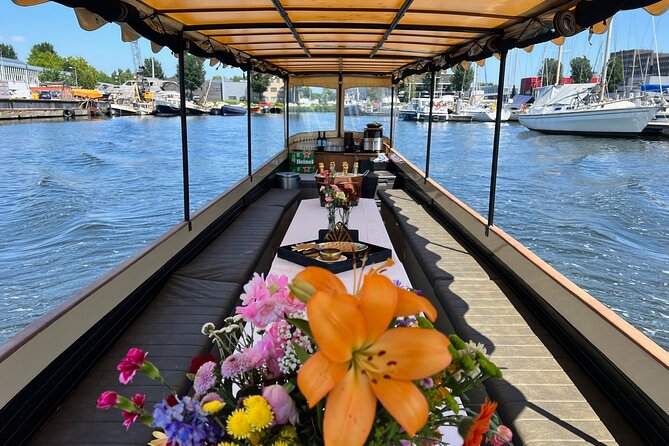 Small-Group Luxury Canal Cruise with Local Skipper - Unlimited Drinks Upgrade: When It’s Worth the Extra Spend