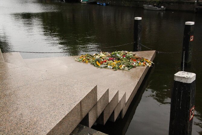 Small Group Walking Tour - Hello Amsterdam - Quick reasons this tour works