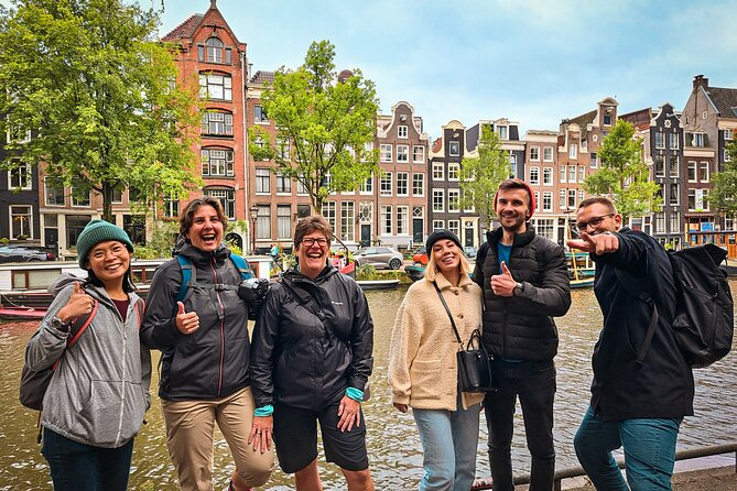 Small Group Walking Tour - Hello Amsterdam - The guide style: games, stories, and real recommendations