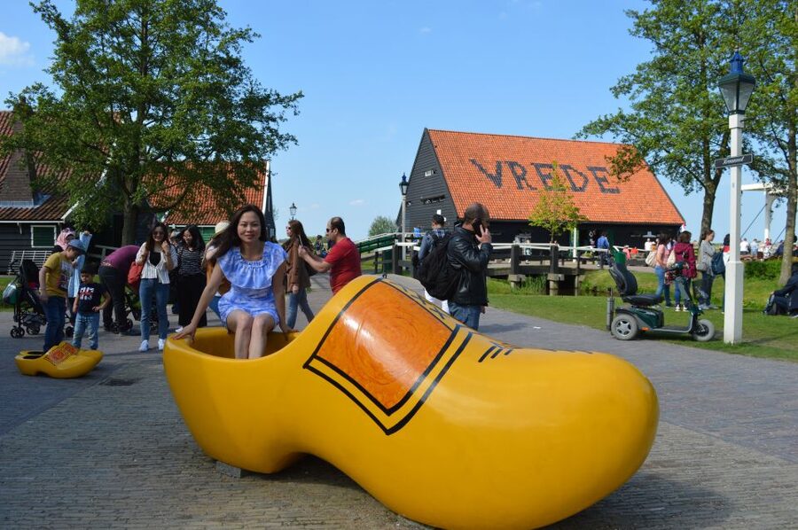 Small Group Zaanse Schans & Volendam Tour w/ Hotel Pick up - Who This Tour Suits Best