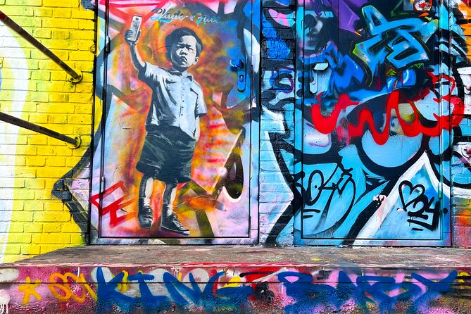 Street Art Walking Tour, private local Dutch guide - Grachtengordel-West canals: UNESCO-level streets plus recognizable names