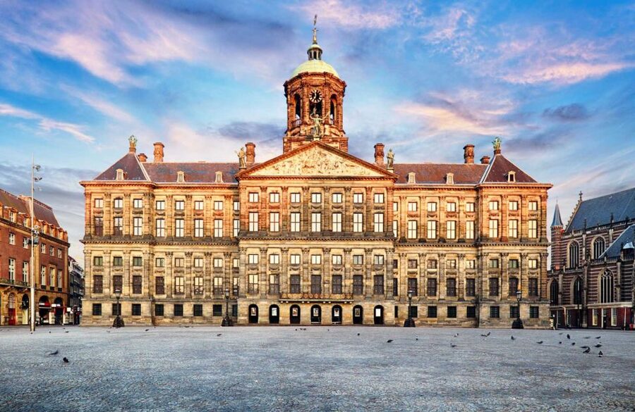 The True Story of Anne Frank's Diary Private Guided Tour - Should you book it?