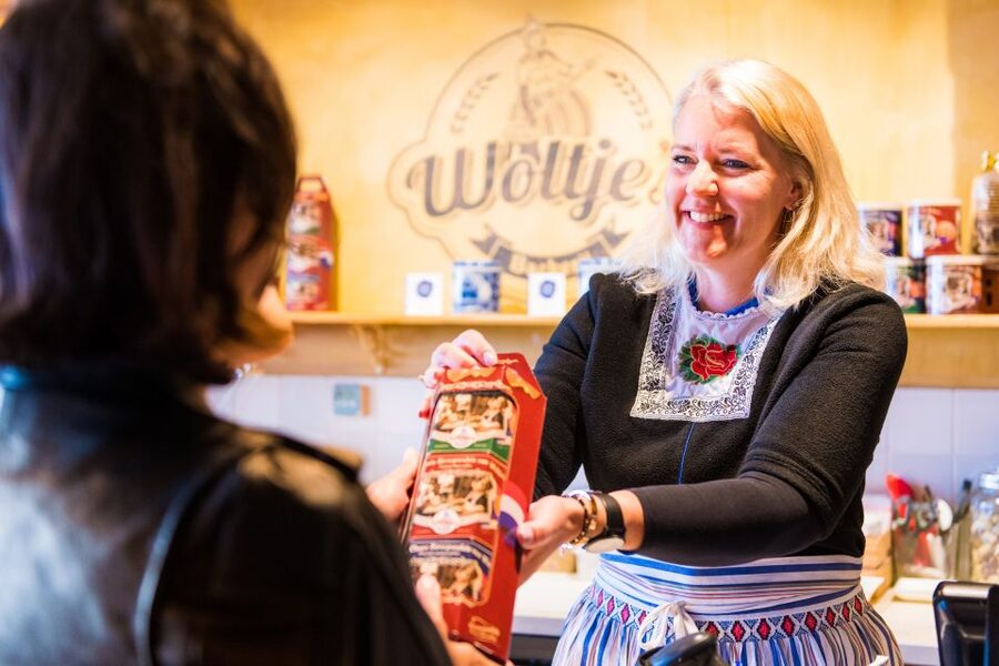 The Volendam Stroopwafel Experience - Why Woltjes on the Volendam dike is worth a sweet detour