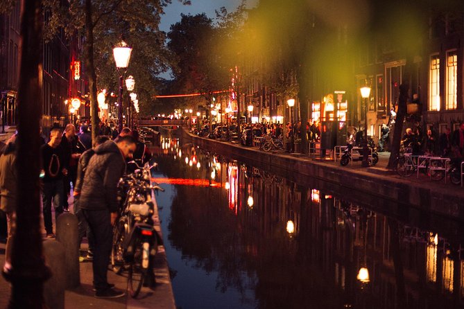 Treasures of Amsterdam: Coffeeshops & Red Light District Private Tour - The best value angle: you’re paying for interpretation, not access