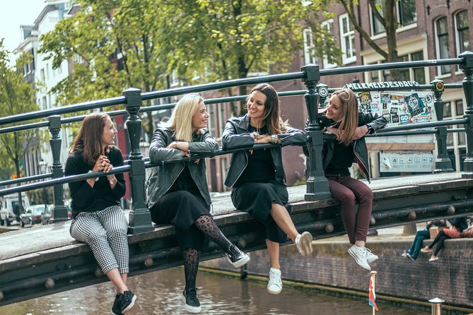 Vacation Photoshoot & Tour in Amsterdam - Price and value: what $590.95 is buying you