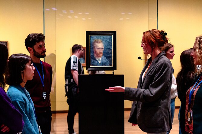 Van Gogh Museum Private Tour - Entering the Van Gogh Museum with a private plan