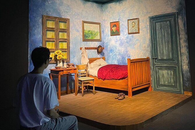 Van Gogh Museum Skip the Queue with Audio Guide - Family pacing and kid-friendly surprises inside the museum
