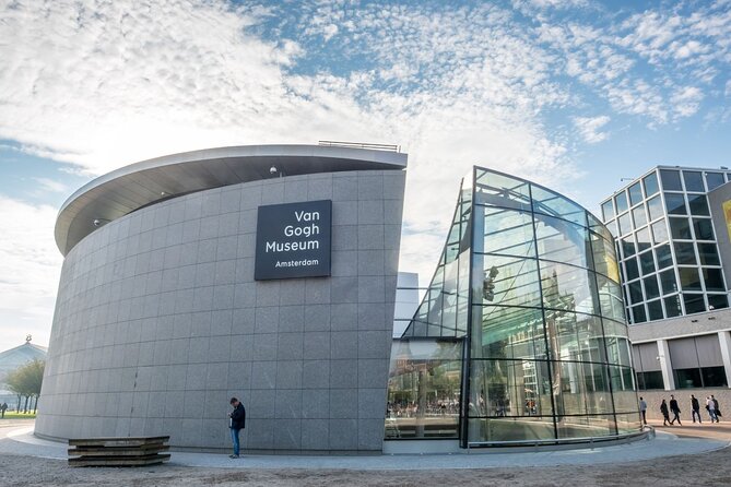 Van Gogh Museum Small Group Guided Tour - The flow of the tour: where to meet and how the timing works