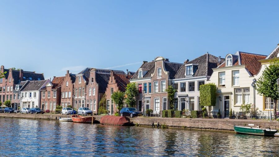 Vecht River: Full-day Cruise with Lunch - Breukelen, Nieuwersluis, Loenen aan de Vecht: classic river villages in sequence