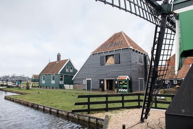 Visit Amsterdam Countryside with windmills by bike - Wet Meadows and Bird Watching from the Dikes