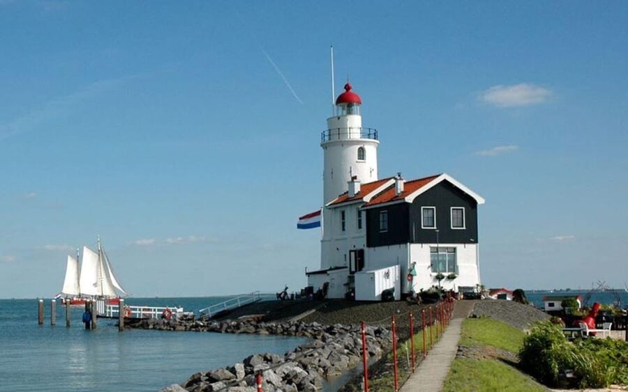 Volendam: E-Bike Rental including Highlights-Routes - Katwoude: Getting Into the Waterland Pace