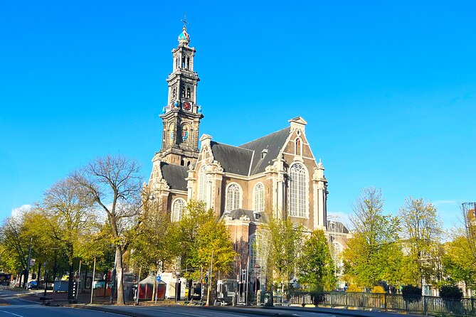 Walking Tour about Golden Age Architecture, private local guide - De Dolphijn and the names behind the door