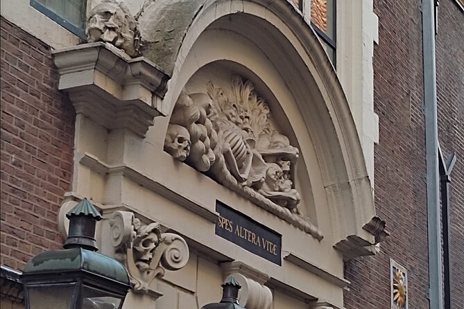 Walking Tour of Haunted Amsterdam - Logistics that matter on a night walk