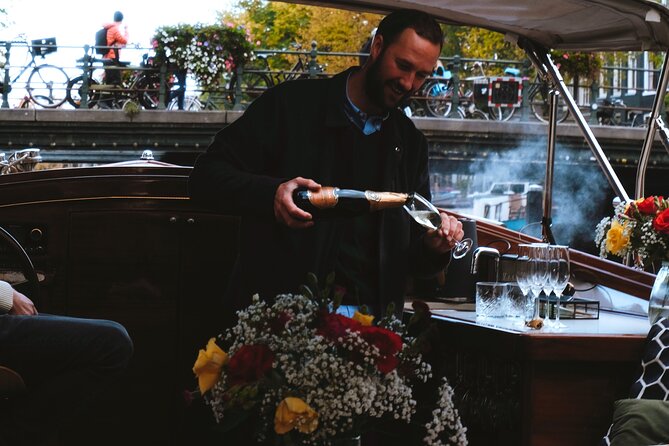Winter Canal Cruise in Amsterdam - What Comfort Looks Like: Heated Seats, Blankets, and a Warm Pace