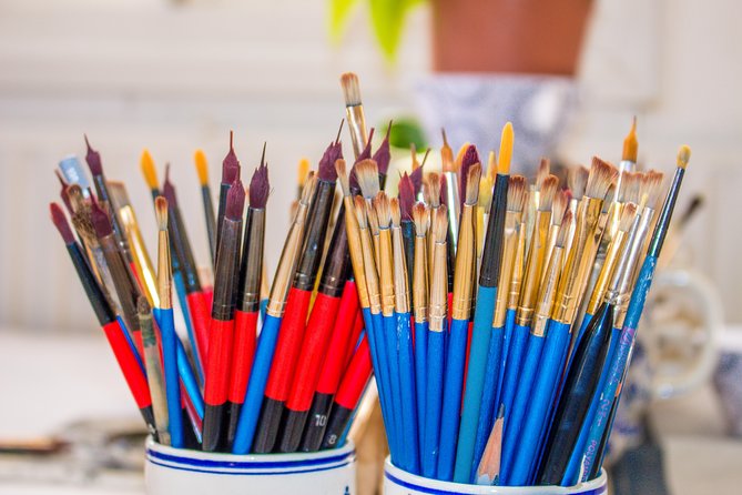 Workshop 'Paint your own Delft Blue Tile!' - De Munt at Muntplein: Where You Start and What to Expect Inside