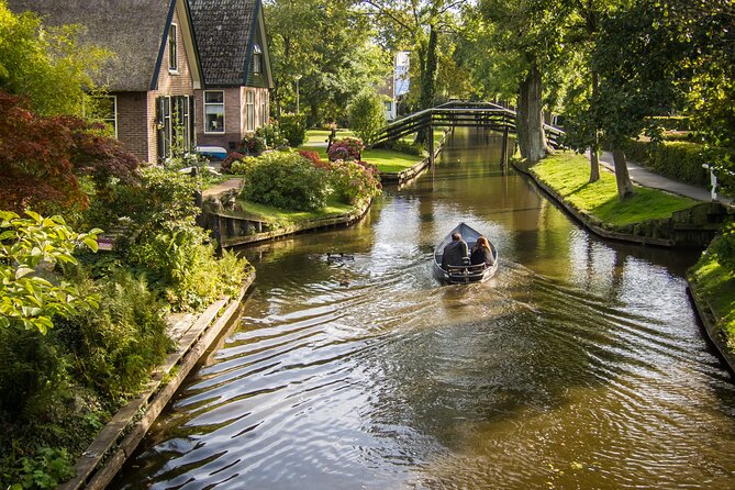 Zaanse Schans Giethoorn Private Tour from Amsterdam Canal Cruise - Who this tour fits best