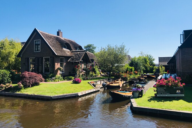 Zaanse Schans, Lego Village, Giethoorn Day Tour Incl. Boat Cruise - Getting Picked Up Near A10: The Fast Way to Start Smooth