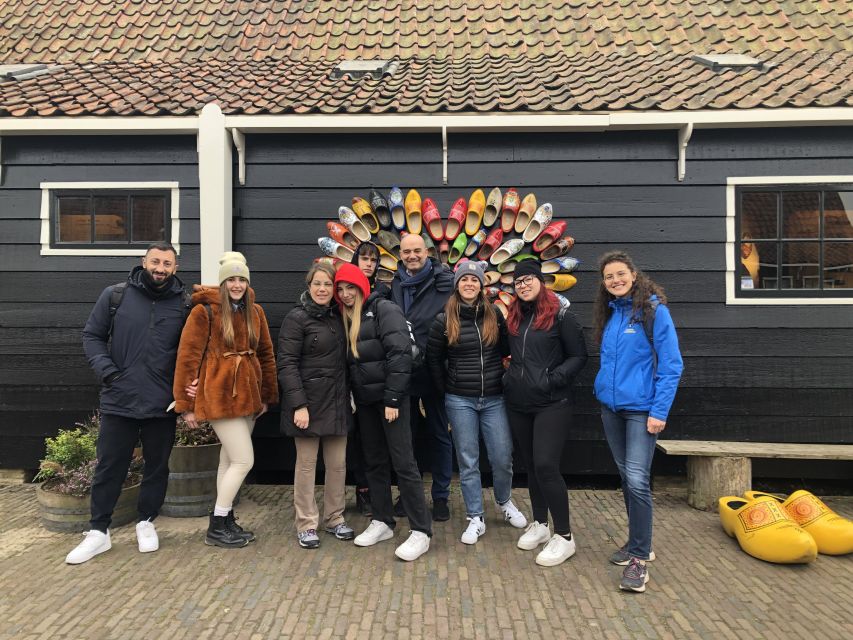 Zaanse Schans Windmills 4-Hour Tour in Italian - Cheese farm tasting and what to look for