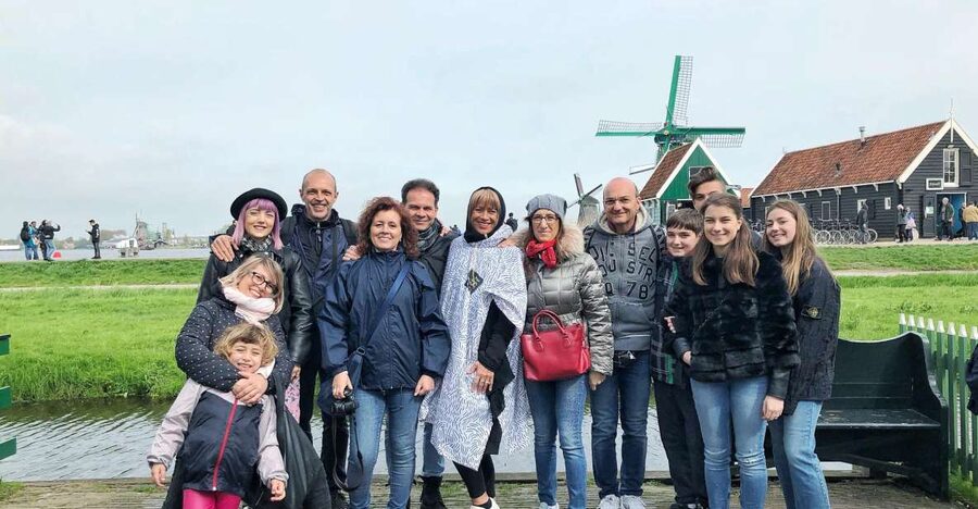 Zaanse Schans Windmills 4-Hour Tour in Italian - How the 4-hour plan works: meeting point to return train