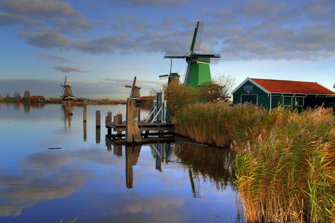 Zaanse Schans Windmills and Volendam Small-Group Tour from Amsterdam - Key points before you go