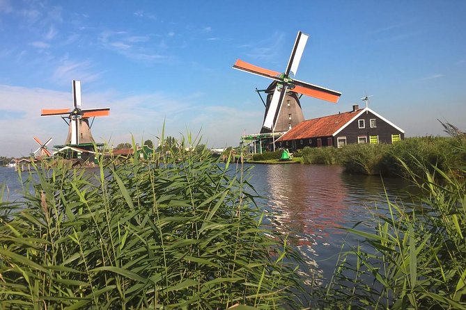 Zaanse Schans Windmills, Clogs and Dutch Cheese Small-Group Tour from Amsterdam - Key highlights at Zaanse Schans with clogs, paint, and cheese