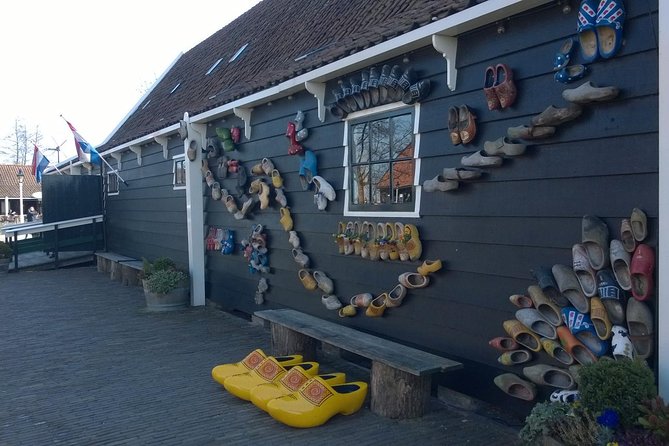 Zaanse Schans Windmills, Clogs and Dutch Cheese Small-Group Tour from Amsterdam - Guides make the difference: what you’ll get from the right personality