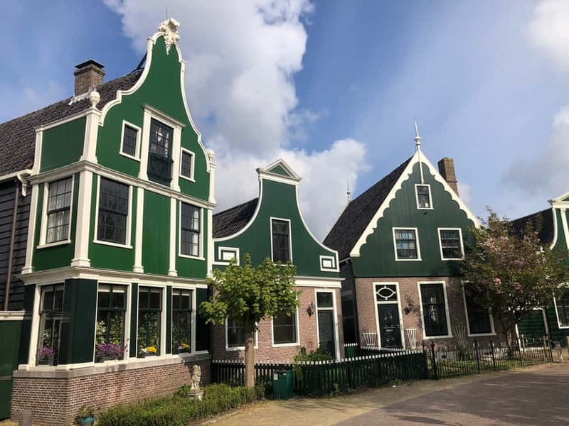 Zaanse Schans Windmills, Fishing Villages & Countryside - Should You Book This Zaanse Schans, Volendam, and Marken Private Day Trip?