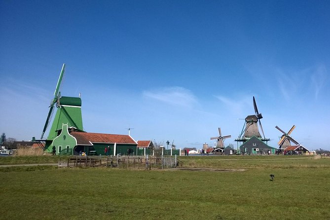 Zaanse Schans Windmills Private Tour from Amsterdam Airport - The value of “private” here: you get the guide you pay for